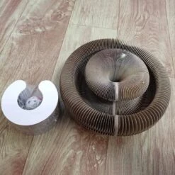 Magic Organ Cat Scratching Board Speelgoed |Magic Krab Karton Krabmat Voor Katten Design Krabkarton Voor Katten 2in 1 Met Speelgoed Balletje- Kattenspeeltjes - Alternatief Voor De Katten Krabpaal - Kattenspeelgoed -TikTok - TikTok Made Me Buy It -Winkel Voor Kattenbenodigdheden 1200x1200 1171