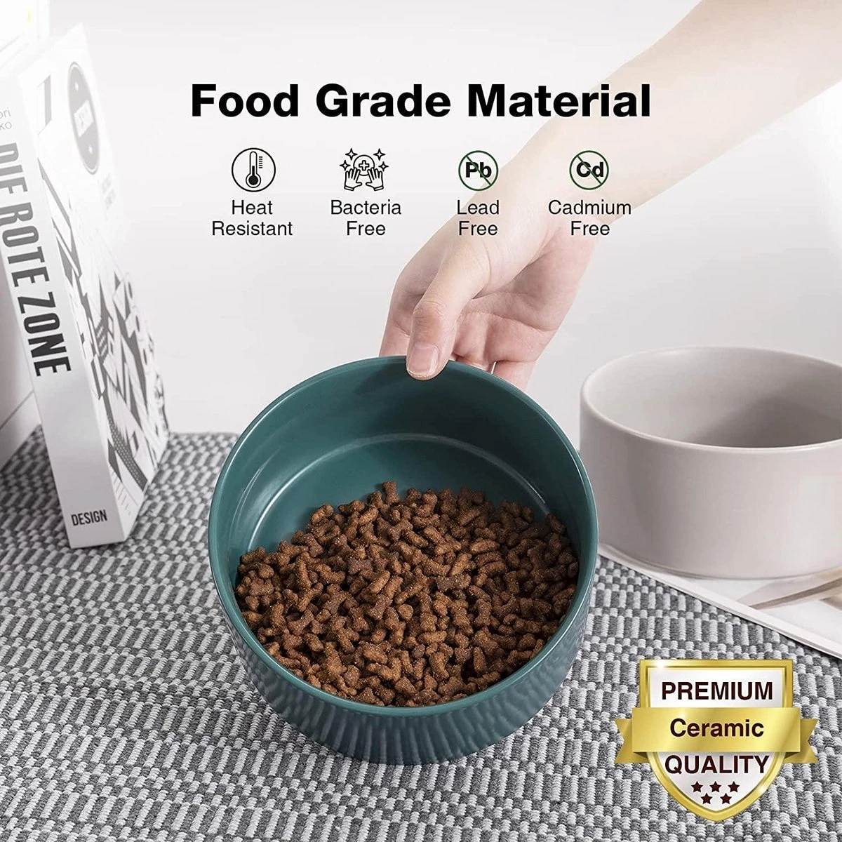 GIZMO 2x Voerbak Kat - 400 Ml - Groen - Keramische Drink- & Voerbakken Met Standaard - 13 Cm - 2 Stuks 7 GIZMO 2x Voerbak Kat - 400 Ml - Groen - Keramische Drink- & Voerbakken Met Standaard - 13 Cm - 2 Stuks - Afbeelding 5