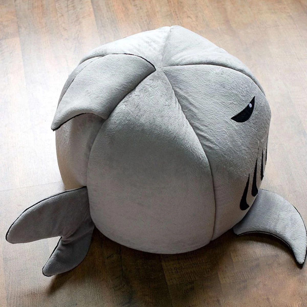 MikaMax Haai Hondenmand - Kattenmand - Dierenmand - Huisdierkussen - Mand Of Bed - Origineel - Extra Zacht Materiaal - 42 X 42 X 36 Cm 14 MikaMax Haai Hondenmand - Kattenmand - Dierenmand - Huisdierkussen - Mand Of Bed - Origineel - Extra Zacht Materiaal - 42 X 42 X 36 Cm - Afbeelding 12