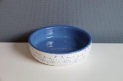 Trixie Voerbak / Drinkbak Kat Platte Neus Lichtblauw / Wit (300 ML 15 CM) -Winkel Voor Kattenbenodigdheden 1200x798