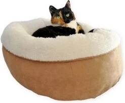 All For Paws Donut Bed – Kattenmand – Biedt Warmte En Comfort Voor Katten Of Kleine Honden – Ø 45cm – Beige – Wasbaar Met De Hand 13 All For Paws Donut Bed – Kattenmand – Biedt Warmte En Comfort Voor Katten Of Kleine Honden – Ø 45cm – Beige – Wasbaar Met De Hand -Winkel Voor Kattenbenodigdheden 1200x986 2
