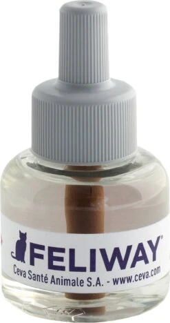Feliway Classic - Navulling - 48 Ml - Anti-stress Kat 21 Feliway Classic - Navulling - 48 Ml - Anti-stress Kat -Winkel Voor Kattenbenodigdheden 633x1200