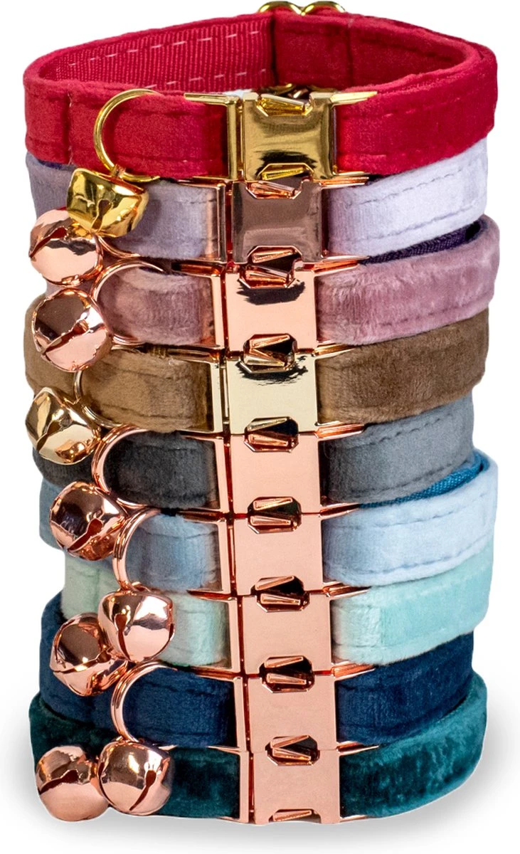 ACE Pets Kattenhalsband Met Belletje – Halsband Kat & Kitten - Kittenhalsband & Kattenbandje - Kattenbelletje - Pluche Velvet - Groen 6 ACE Pets Kattenhalsband Met Belletje – Halsband Kat & Kitten - Kittenhalsband & Kattenbandje - Kattenbelletje - Pluche Velvet - Groen - Afbeelding 4